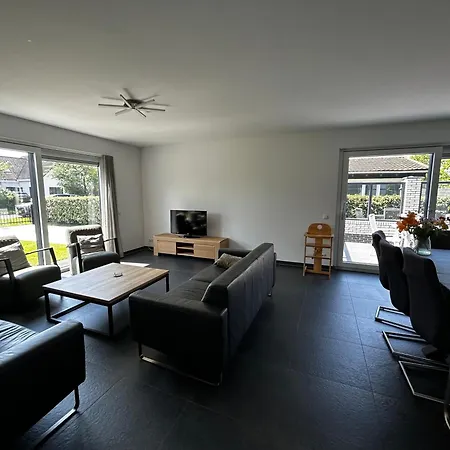 Zandloper Gentiaan 19 * Julianadorp